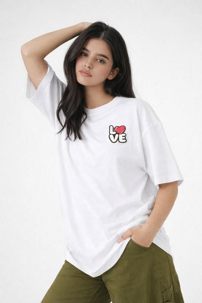 White hoodies for women are a perfect blend of comfort, style, and simplicity.