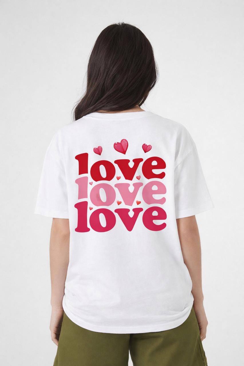 White hoodies for women are a perfect blend of comfort, style, and simplicity.