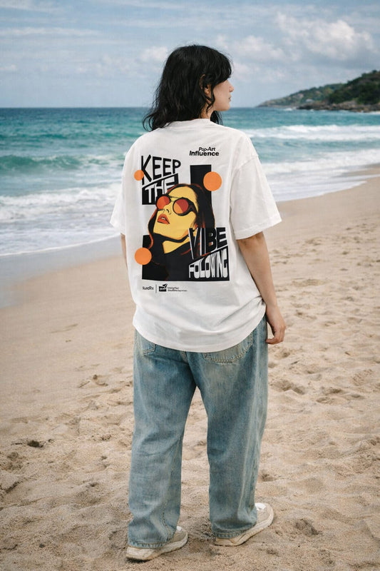 The T-shirt a fresh and modern appeal.