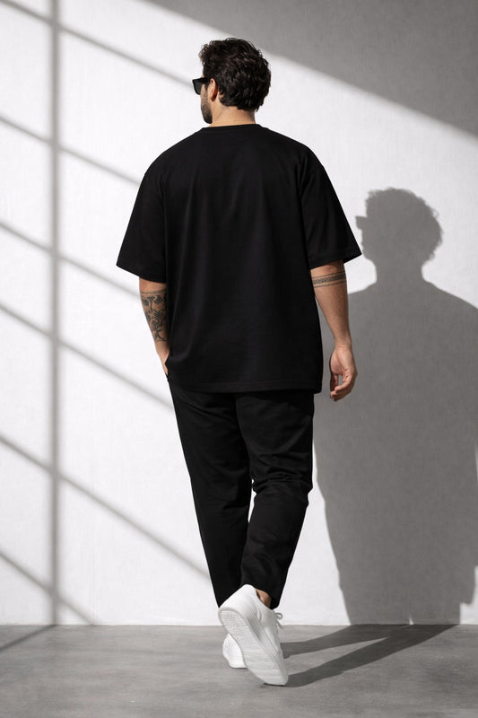 Casual & College Look with Oversize T-Shirts
